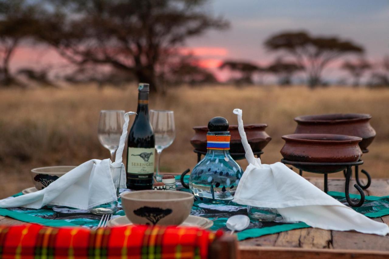 Mawe Tented Camp Serengeti Buitenkant foto