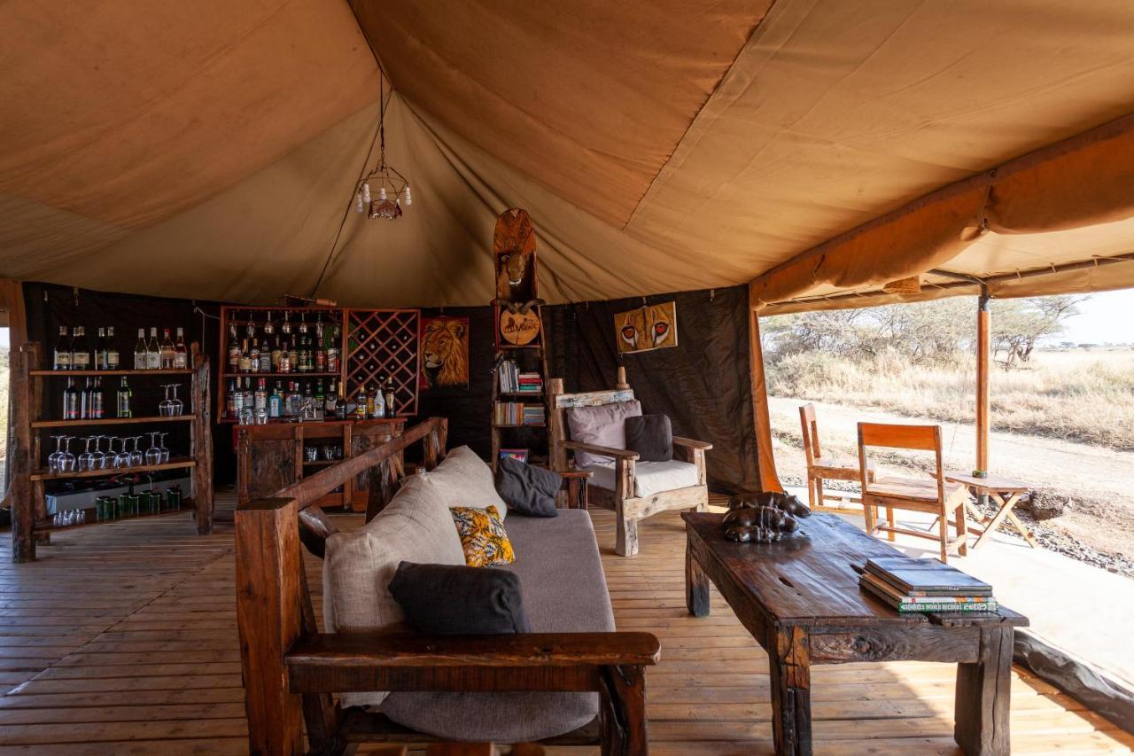 Mawe Tented Camp Serengeti Buitenkant foto