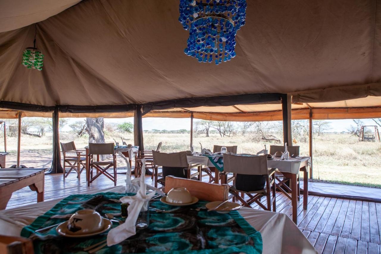 Mawe Tented Camp Serengeti Buitenkant foto